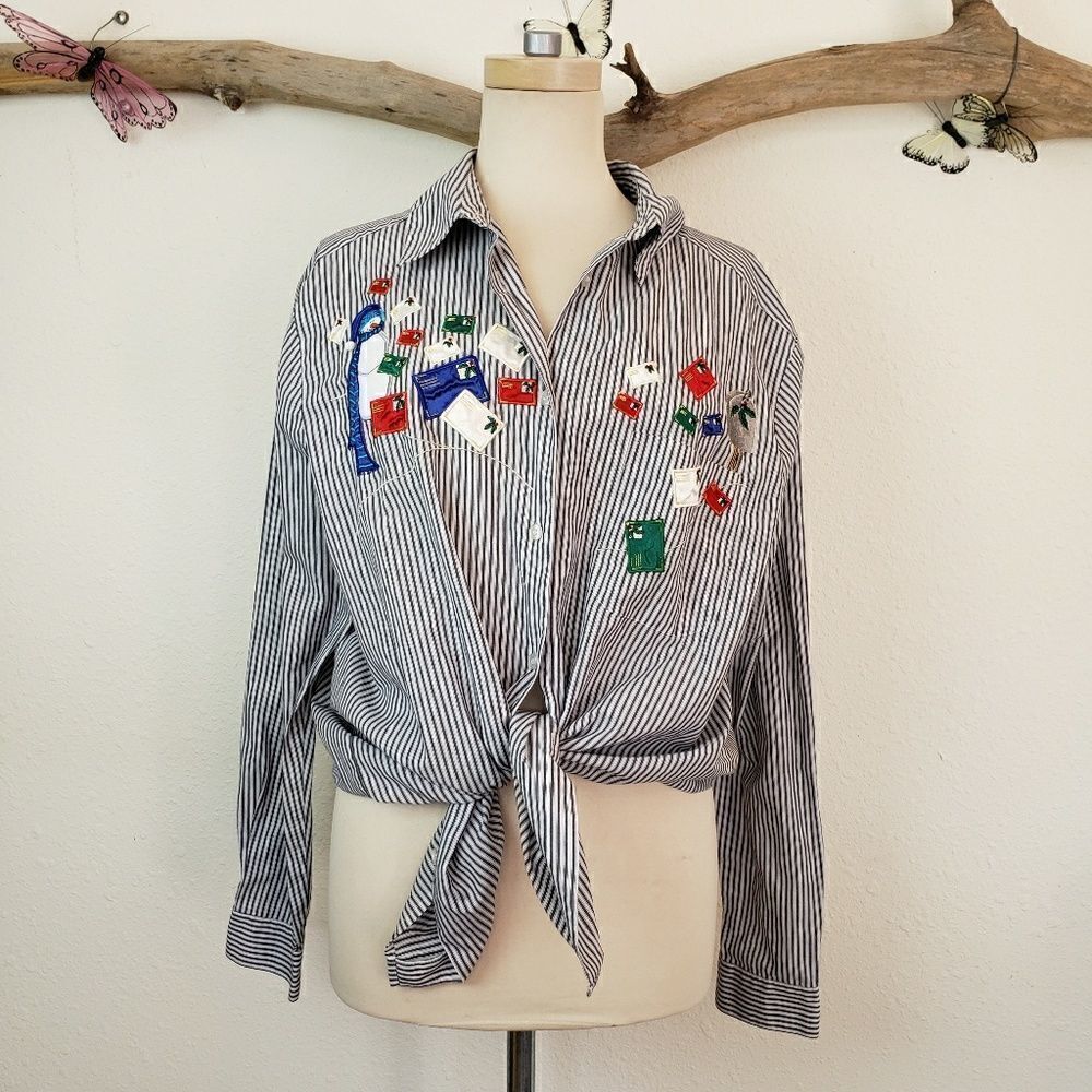 Karen Scott Christmas theme button up shirt